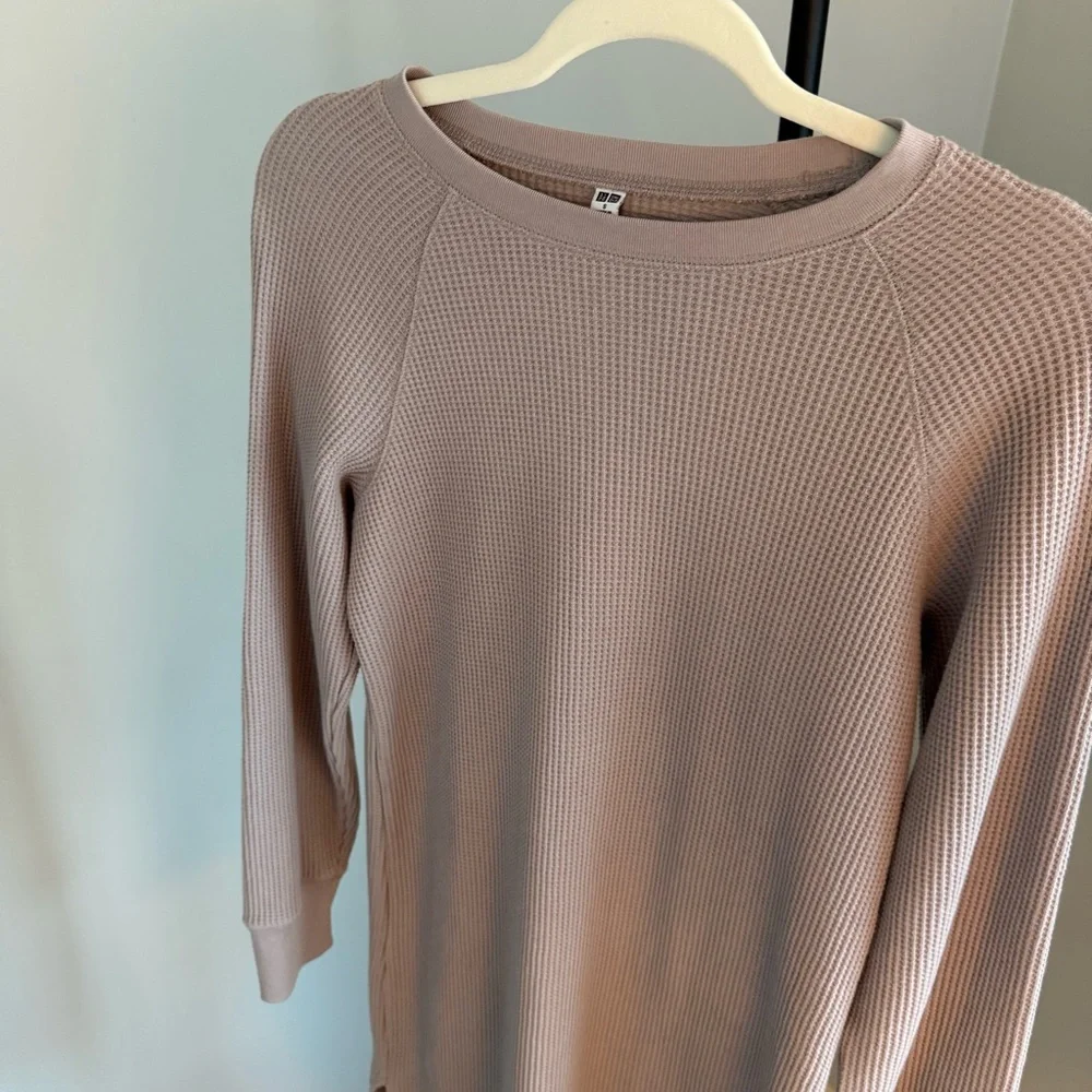 Black, Cream, and Tan Long Sleeve High End Waffle Dresses (Lot of 3) - Picture 8 of 10